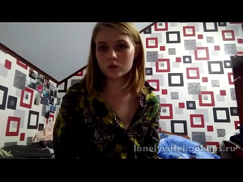 ❤️ Jong blonde student van Rusland hou van groter pieltjies. ❤ Pornovideo by ons ☑