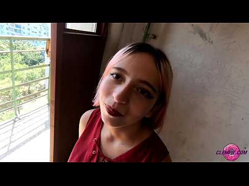 ❤️ Student Sensueel suig 'n vreemdeling in die buiteland - Cum On His Face ❤ Pornovideo by ons ☑